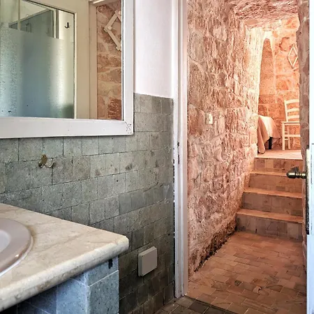 Holiday home Trullo Turchese Fabiola